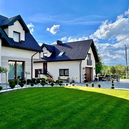 Deerhome * كزارني دوناجيك