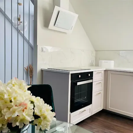 Deerhome Apartment *