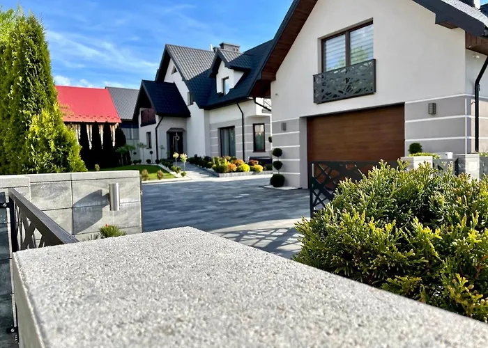 Deerhome 黑杜纳耶茨